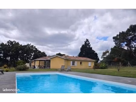 maison 6 pièces 140 m²
