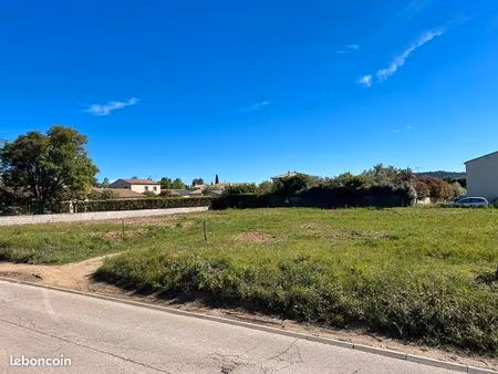 terrain 948 m² calvisson