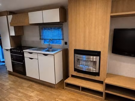 mobilhome 4 saisons tout équipé