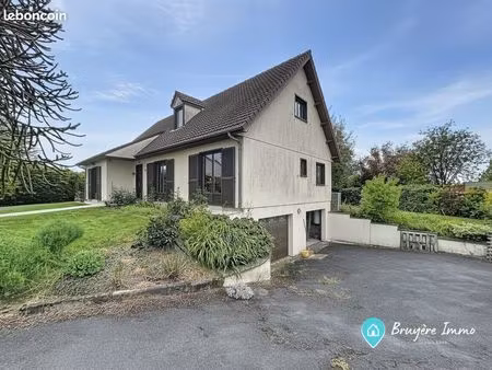pavillon 7 pièces 210 m²