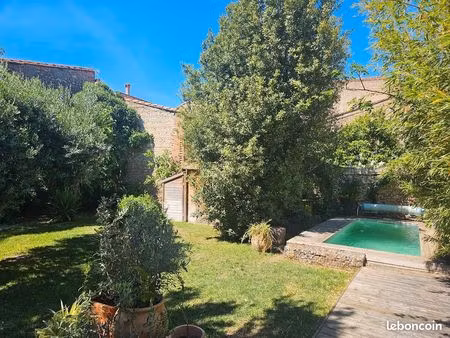 maison de village 220m² avec jardin et piscine