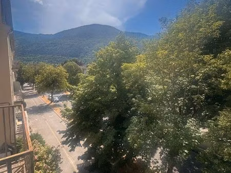 bagneres de luchon  t2  31m2