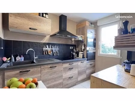 appartement 4 pièces 65 m²