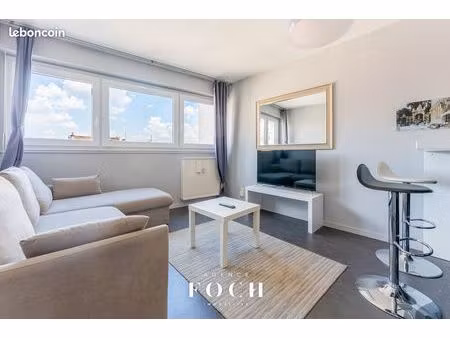 studio 1 pièce 25 m²