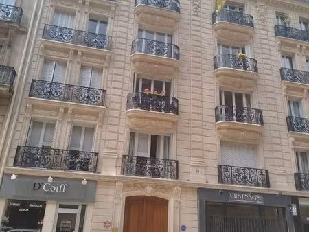 studette à vendre – 8 m²
