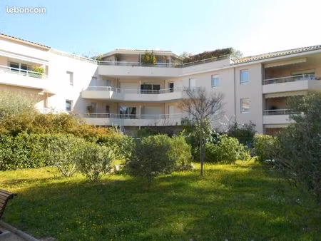 spacieux t3 toulon les routes