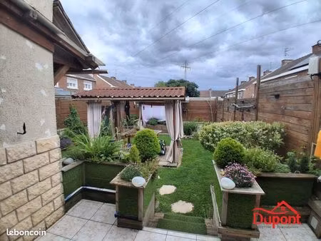 maison 5 pièces 90 m²