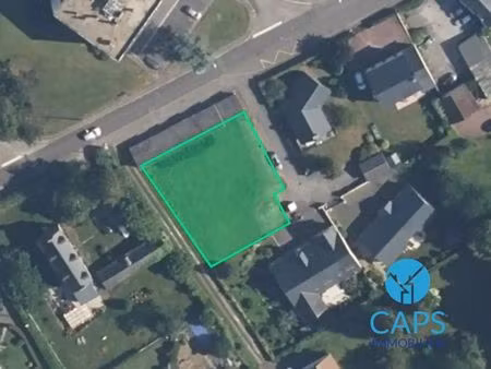 terrain 743 m² eu
