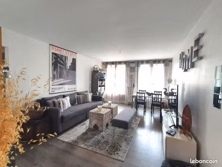 appartement 3 pièces 64 m²