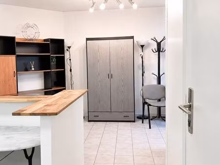 location studio meublé libre de suite pour étudiant/e