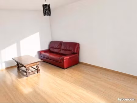 t2 54m2 montargis proche gare avec garage
