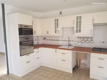 joli t2 exposé plein sud avec terrasse