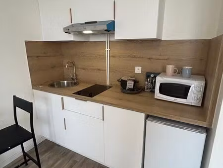 studio meublé 20 m² – ascenseur – 460 cc