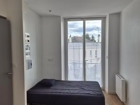 studio 1 pièce 15 m²
