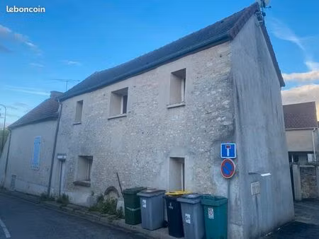 à louer – appartement 3 pièces de 60 m² à guerville – 900 / mois hors charges