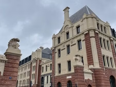 le havre centre – t4 de 79 m² avec parking – immeuble de caractère rénové