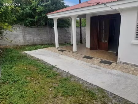 maison individuelle t3 avec jardin le gosier