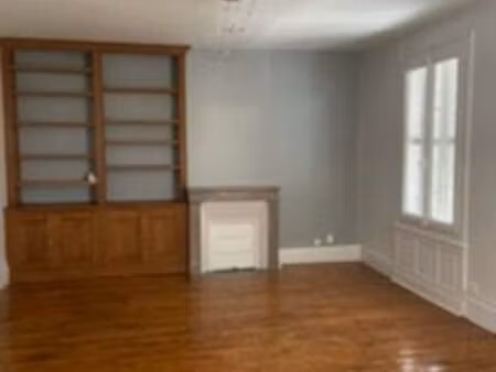 a louer appartement quartier prebendes tours