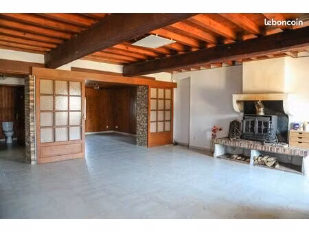 maison de 240m2 dans ferme équestre
