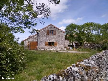 loue maison de campagne