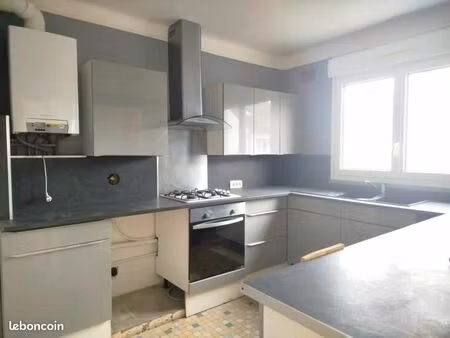 haut prémartine - maison 86 m²  3/4 chambres  jardin clos et garage
