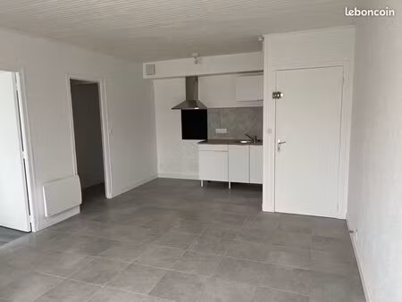 appartement t3 rénové de 70 m² avec mezzanine – braine