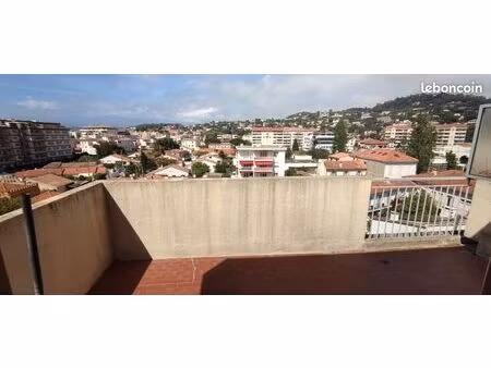 appartement 2 pièces cannes la bocca
