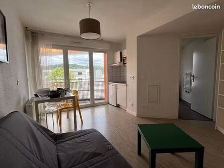 studio 1 pièce 24 m²