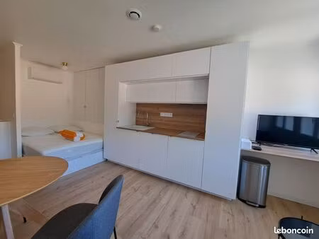 studio meublé refait à neuf