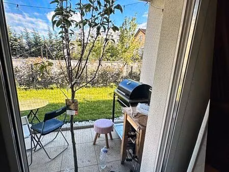 location d’un appartement 4 pièces rdc avec jardin privatif