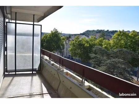 joli studio à louer