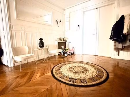exceptionnel  appartement haussmannien de prestige  190 m² - champs-élysées - location été