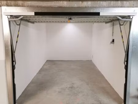 location box fermé