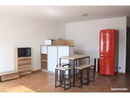 studio meublé 34 m2