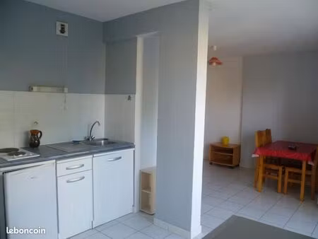 location appartement t1 meublé proche université  faculté et transports à perpignan sans f