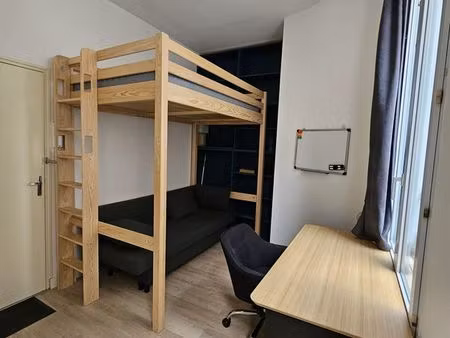 studio meublé rénové – place du ralliement – centre-ville d’angers