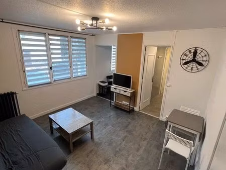 appartement t1 bis
