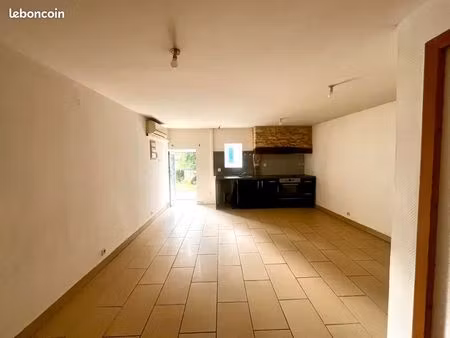 à louer – charmant t2 duplex de 48 50 m² – quartier calme  proche centre-ville et universi