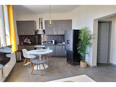 location appartement 2 pièces 36m² toulon 83000
