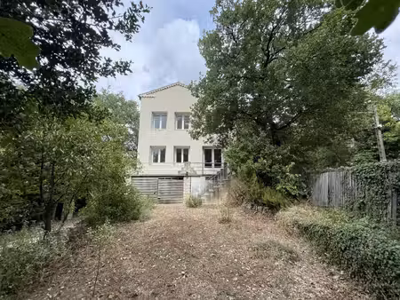location maison 4 pièces 97m² malemort du comtat 84570