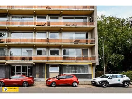appartement te koop in borgerhout met 2 slaapkamers