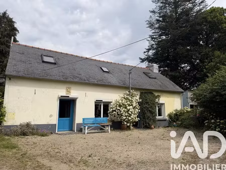 maison à roudouallec (56110)