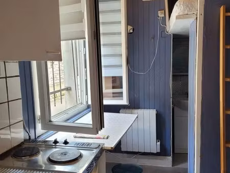location appartement 1 pièce 10 m² à besançon (25000)
