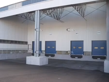 location entrepôt nimes 30000 3259m²