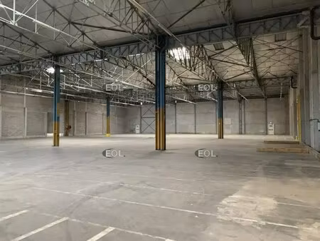 location entrepôt nimes 30000 8345m²
