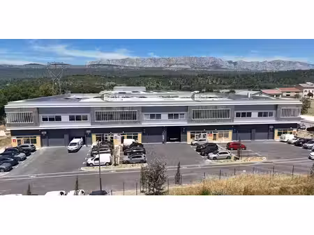 location local d’activités rousset 13790 385m²