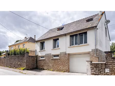 vente maison 5 pièces  90.00m²  réguiny
