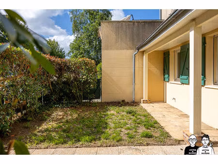 type 2 en rez-de-jardin avec jardin privatif & garage attenant ? secteur perray-haluchère