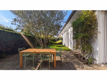 maison ste luce s/ loire centre-ville 5 pièces 113 m2 - dpe d