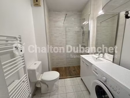 roanne - studio meublé de 25 m²